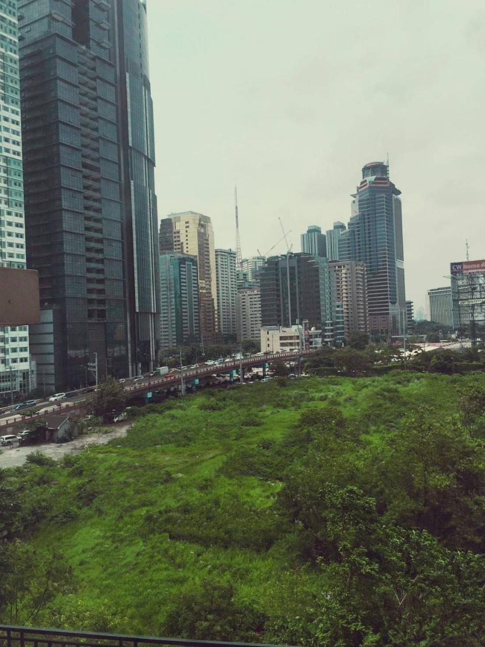 Ortigas Inn Pasig City Exteriör bild